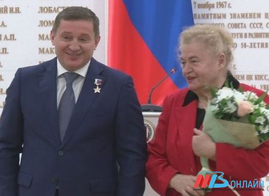 Волгоградцев отметили за заслуги перед регионом и Россией